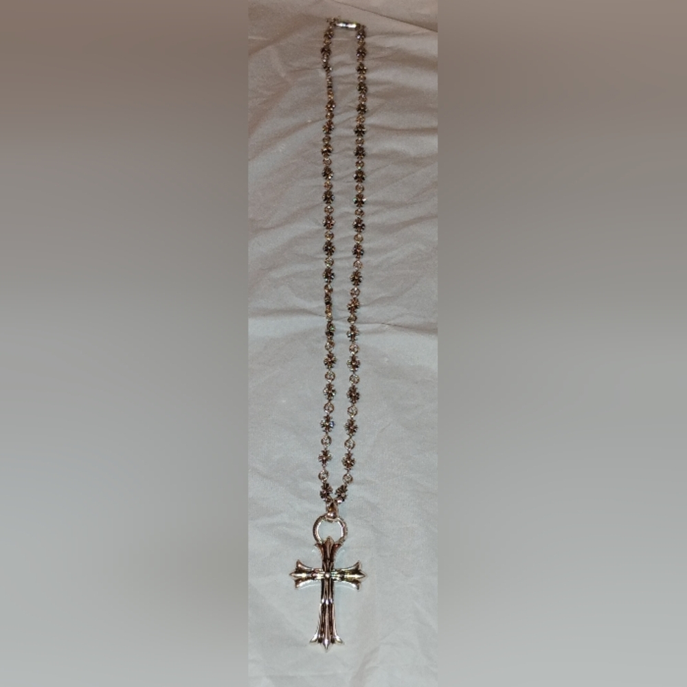 Silver Cross Pendant Necklace - Picture 4 of 5